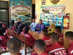 Satpolairud Jepara Ajari Siswa SMKN 1 Terkait Tugasnya